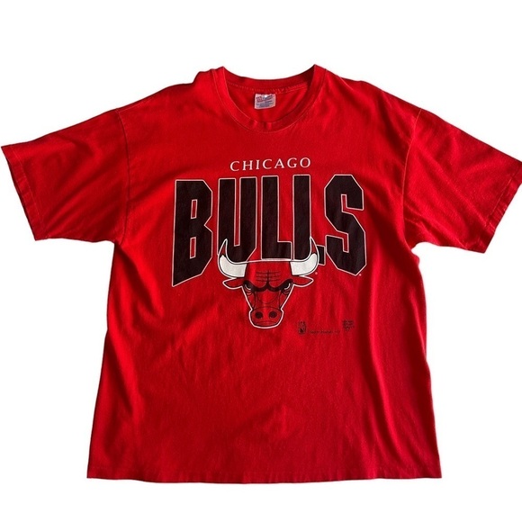 Vintage 90’s Chicago Bulls Single Stitch Crewneck Graphic Tee Red XL - Picture 1 of 6